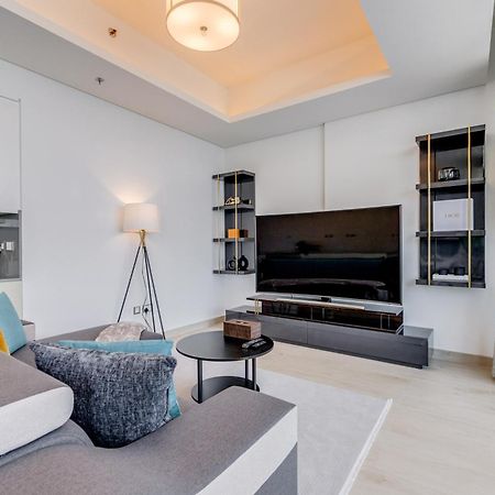 Luxury Azizi Mina Beachfront Apartments ドバイ エクステリア 写真