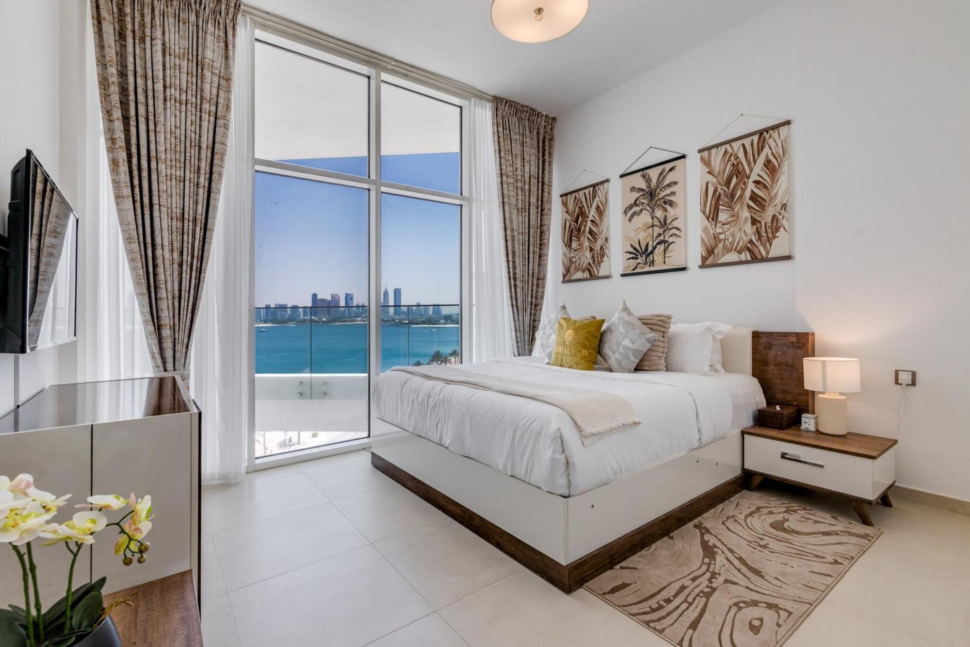 Luxury Azizi Mina Beachfront Apartments ドバイ エクステリア 写真