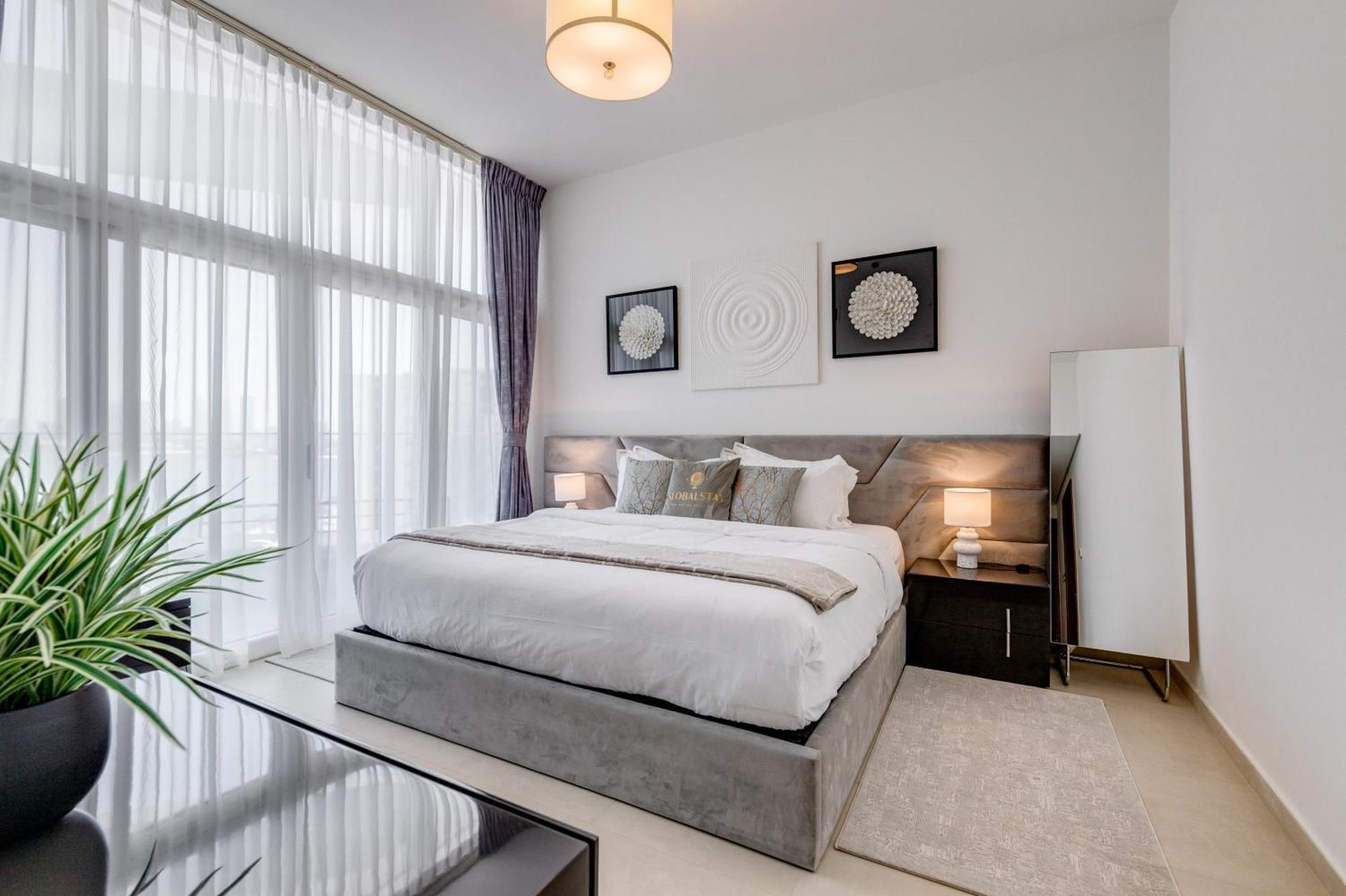 Luxury Azizi Mina Beachfront Apartments ドバイ エクステリア 写真